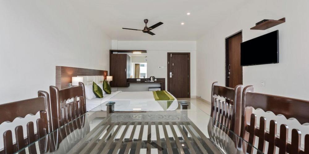 Staycation Holiday Navi Mumbai Buitenkant foto