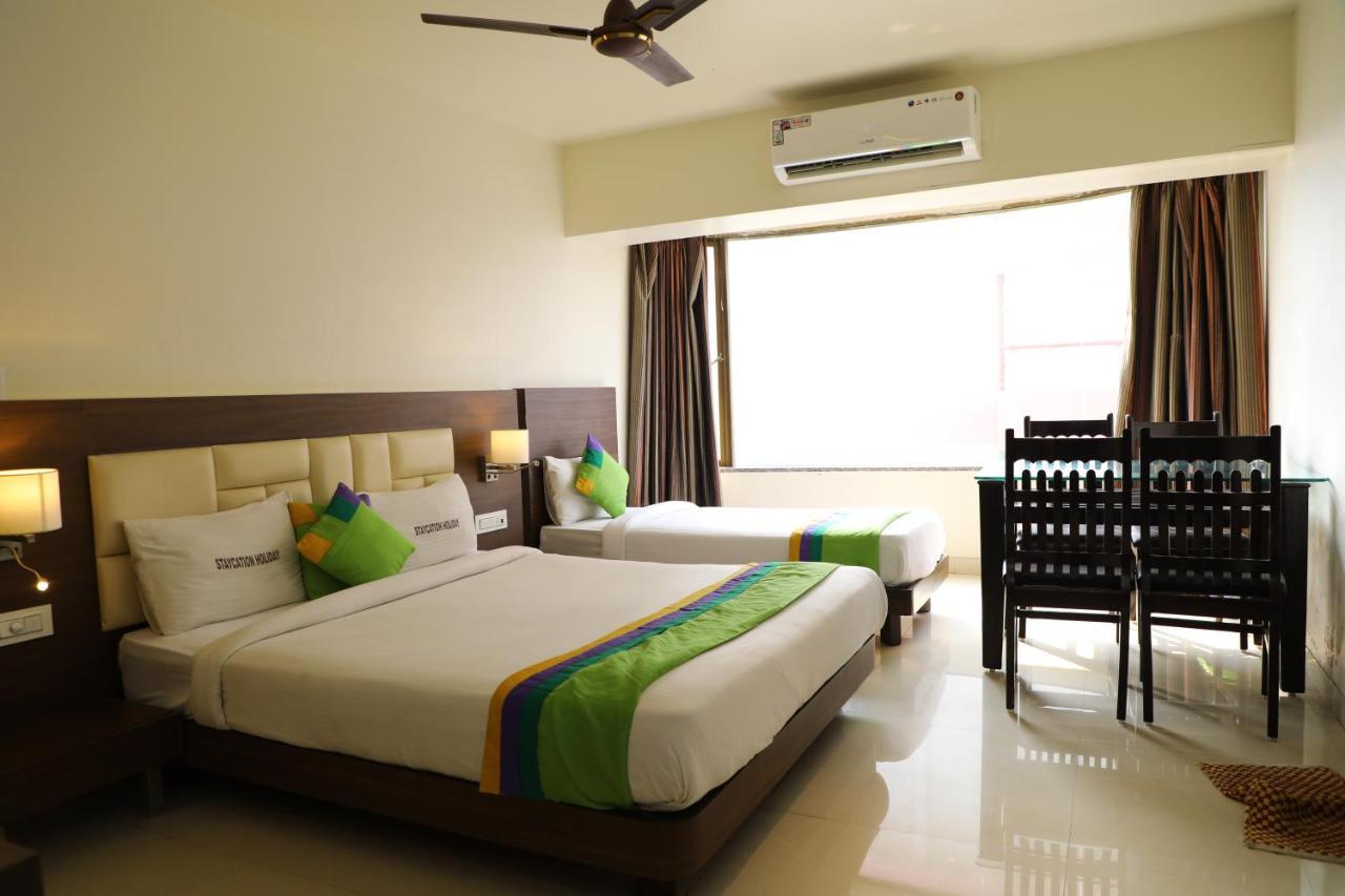 Staycation Holiday Navi Mumbai Buitenkant foto