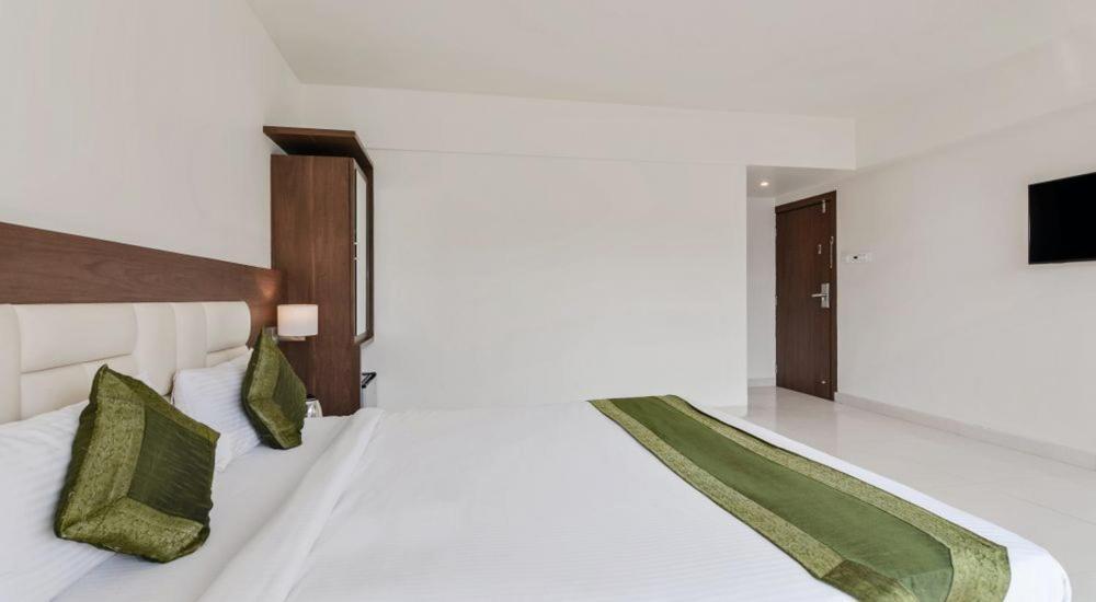 Staycation Holiday Navi Mumbai Buitenkant foto