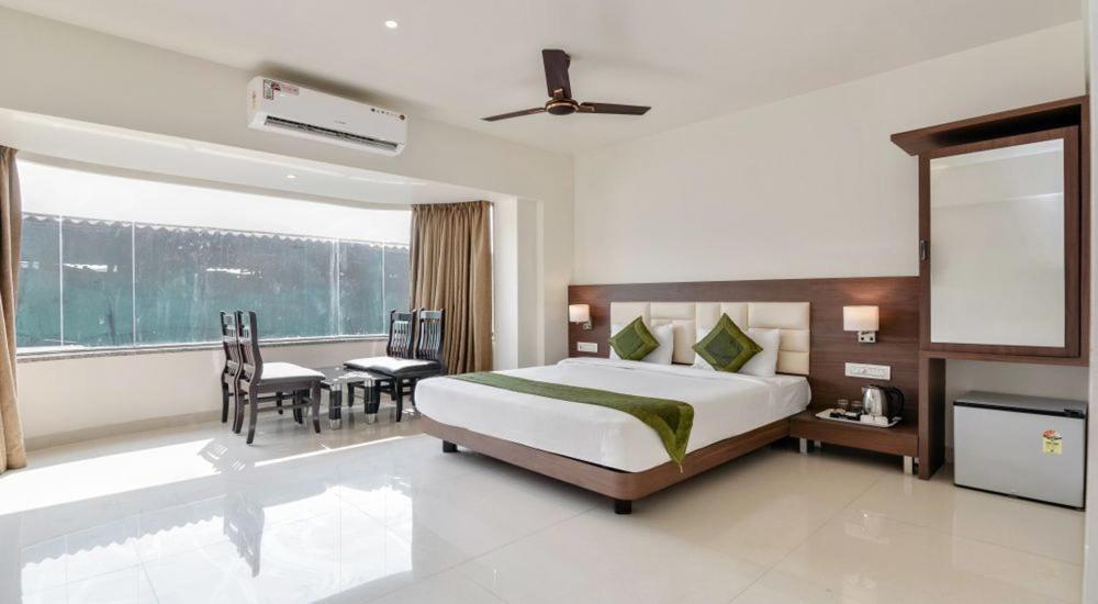Staycation Holiday Navi Mumbai Buitenkant foto