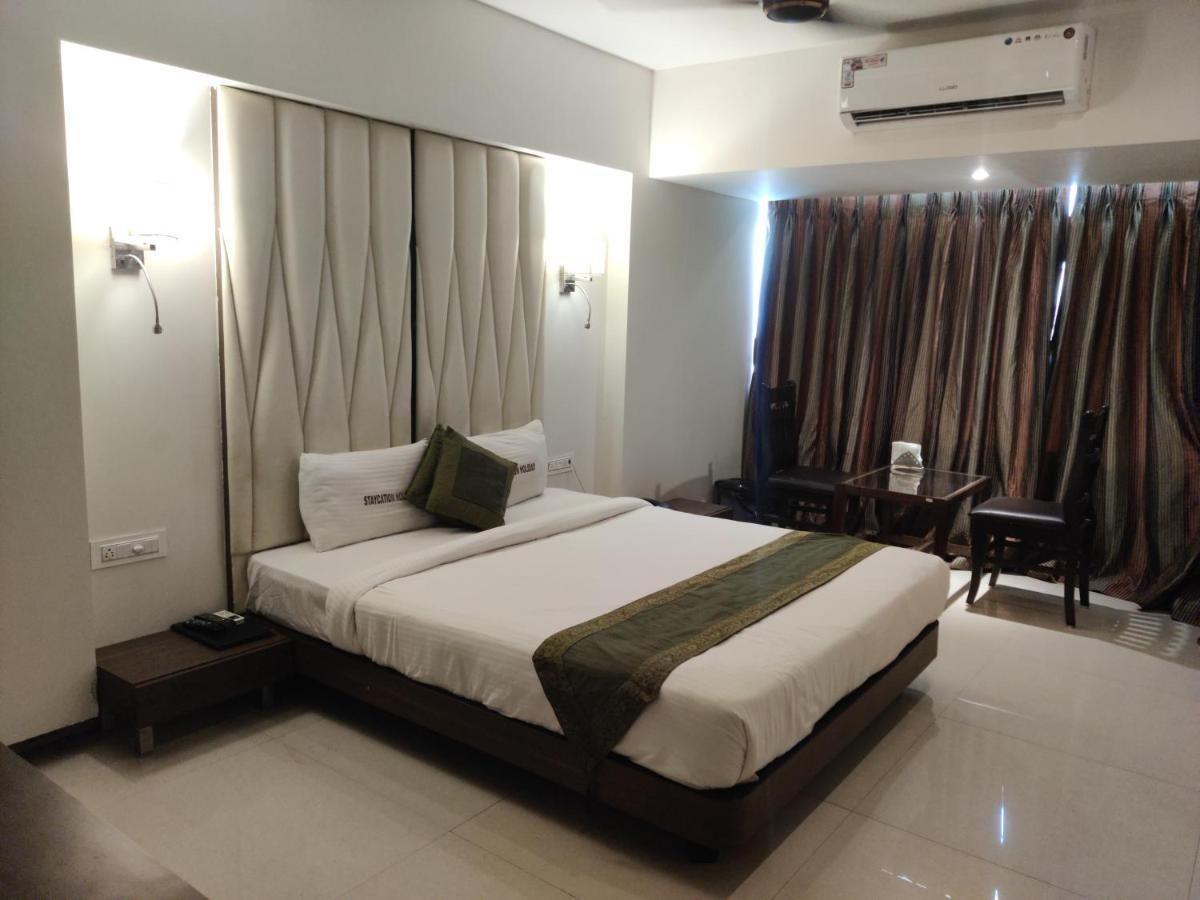 Staycation Holiday Navi Mumbai Buitenkant foto